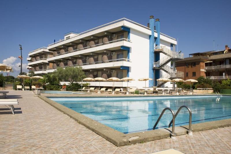Hotel River Palace Terracina Exterior foto